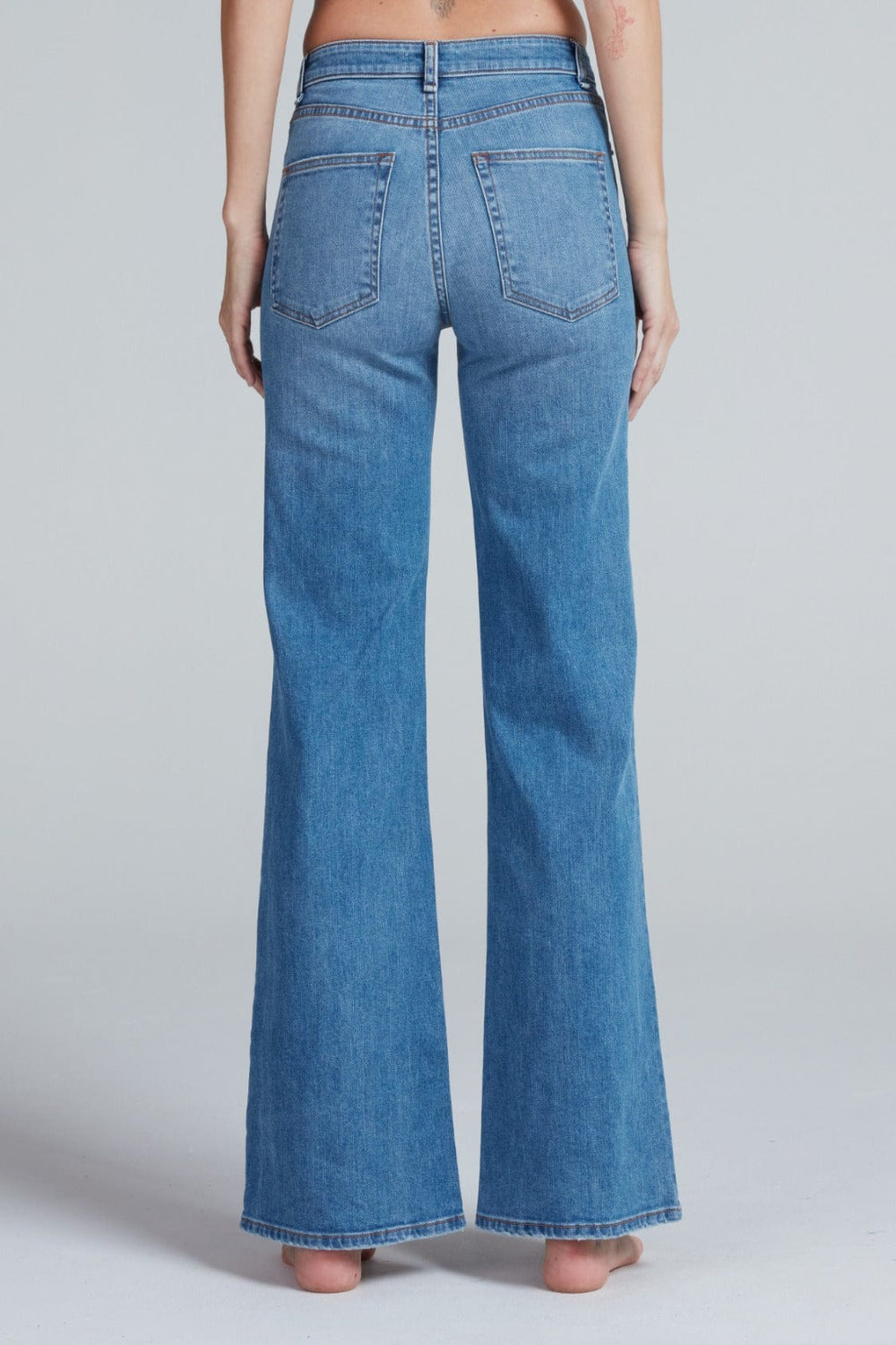 Bailer Jean