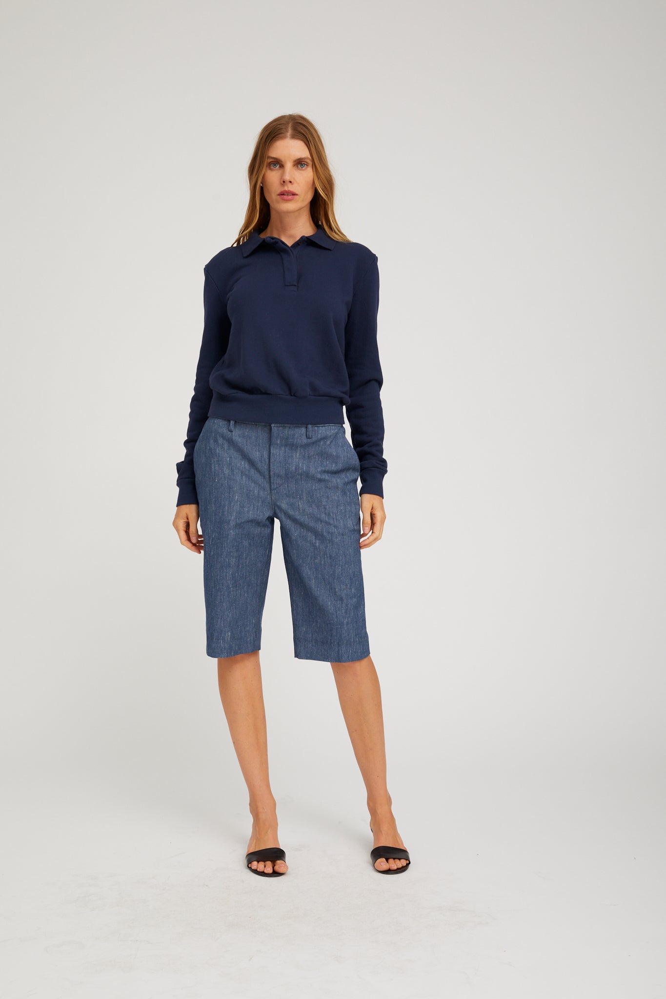 BERMUDA TROUSERS