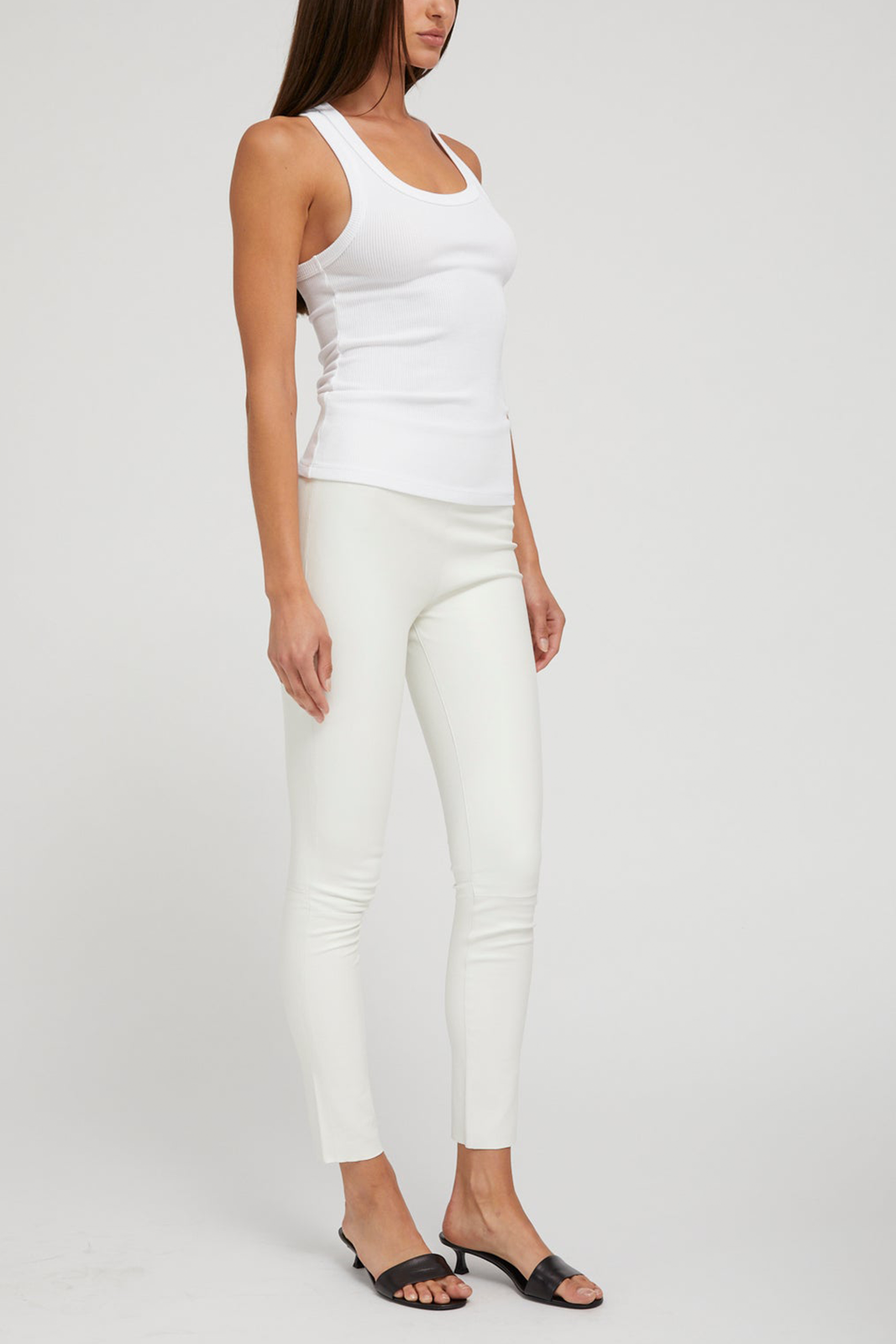 Fitted Scooped Tank