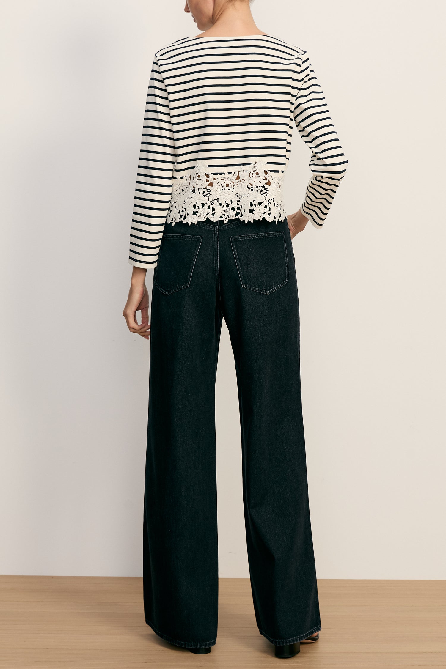 HOVEY TOP WITH LACE