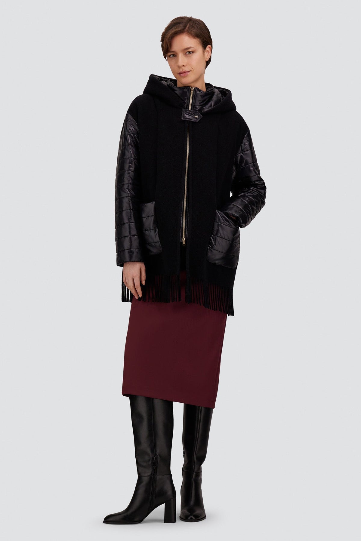 Herno GC000625D Black hooded coat - model front