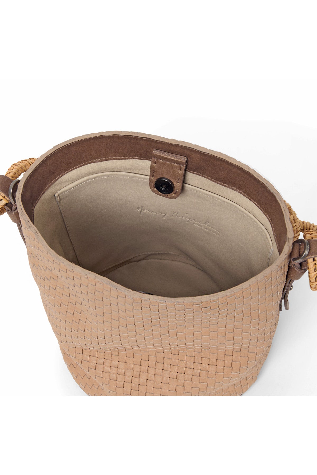 Raffia Chain Cat Bucket Bag