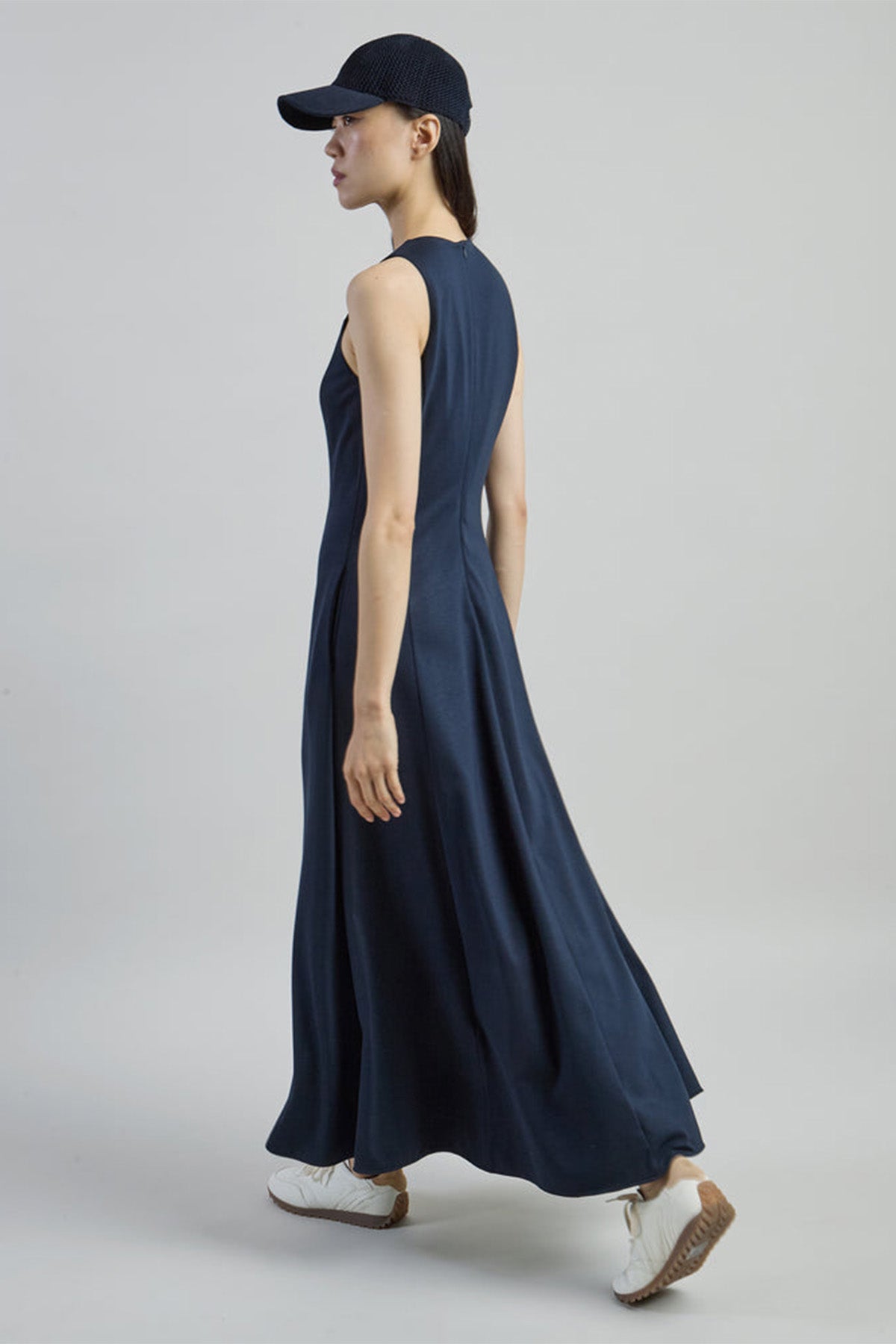Sleeveless Long Dress