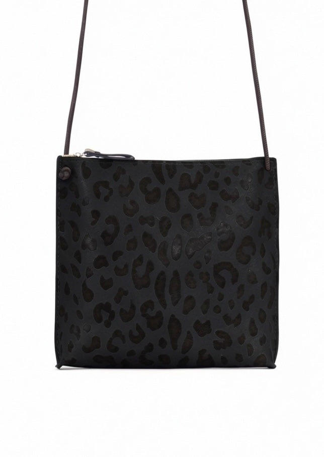 Strappy Pouch Leather