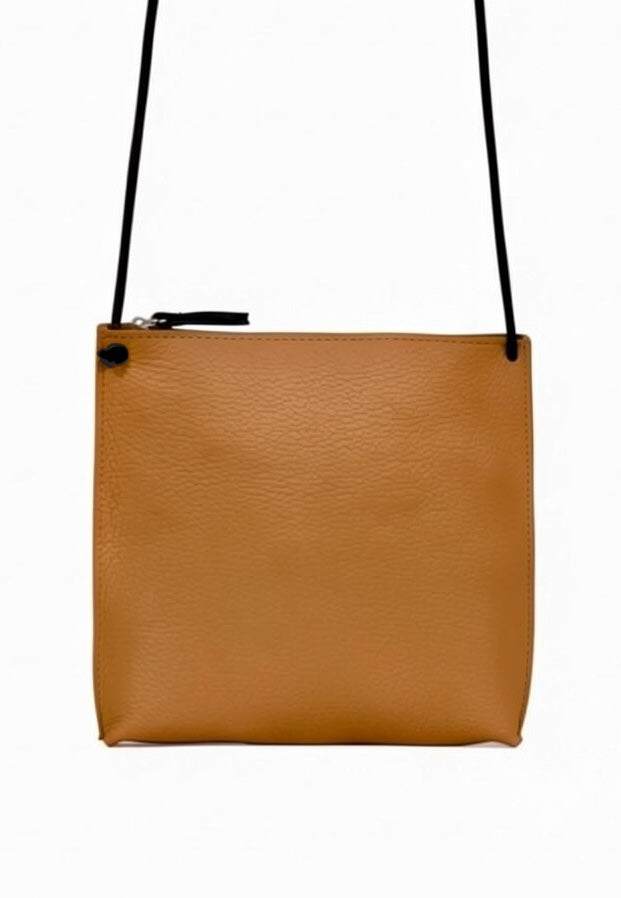 Strappy Pouch Leather