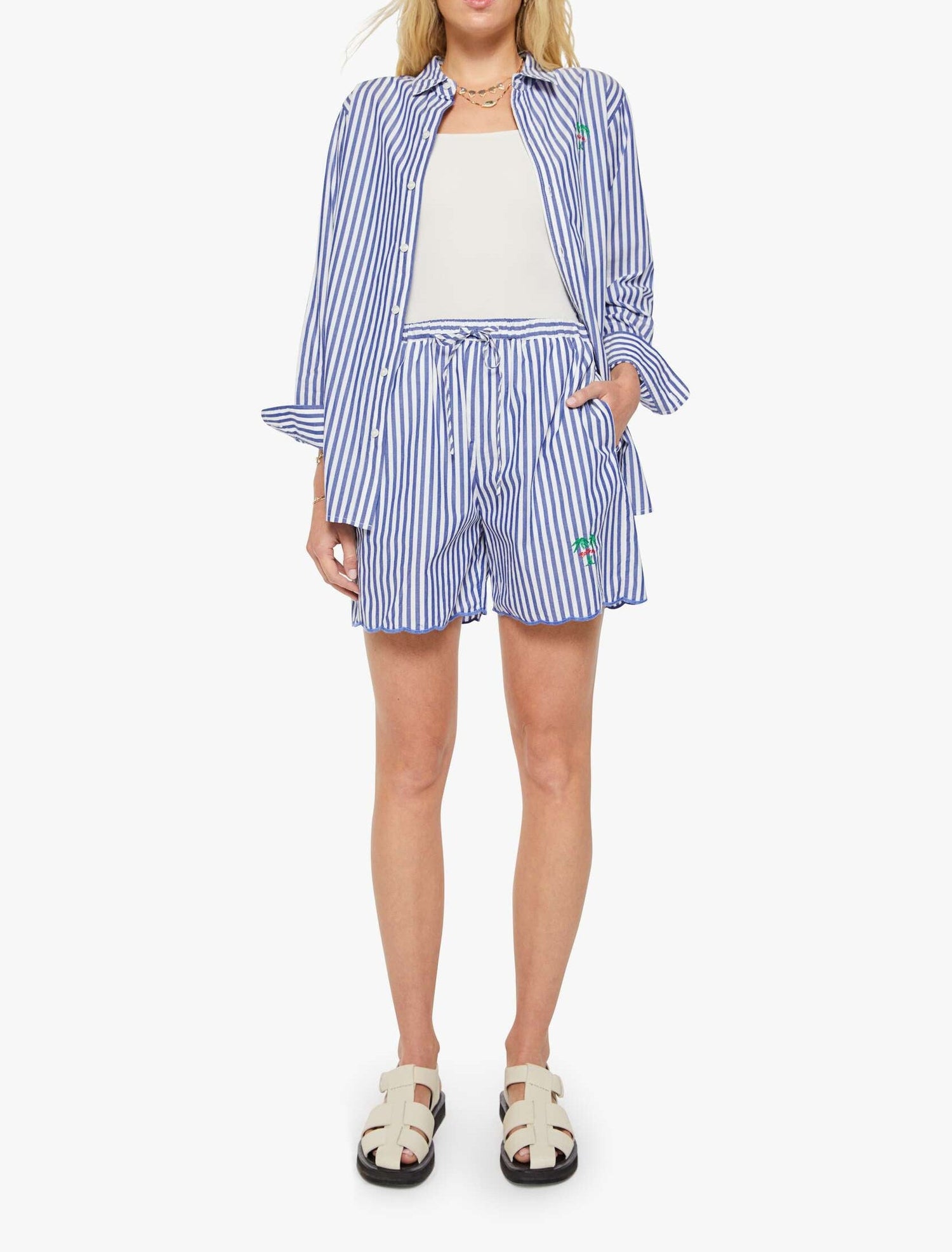 WHITE AND BLUE STRIPE