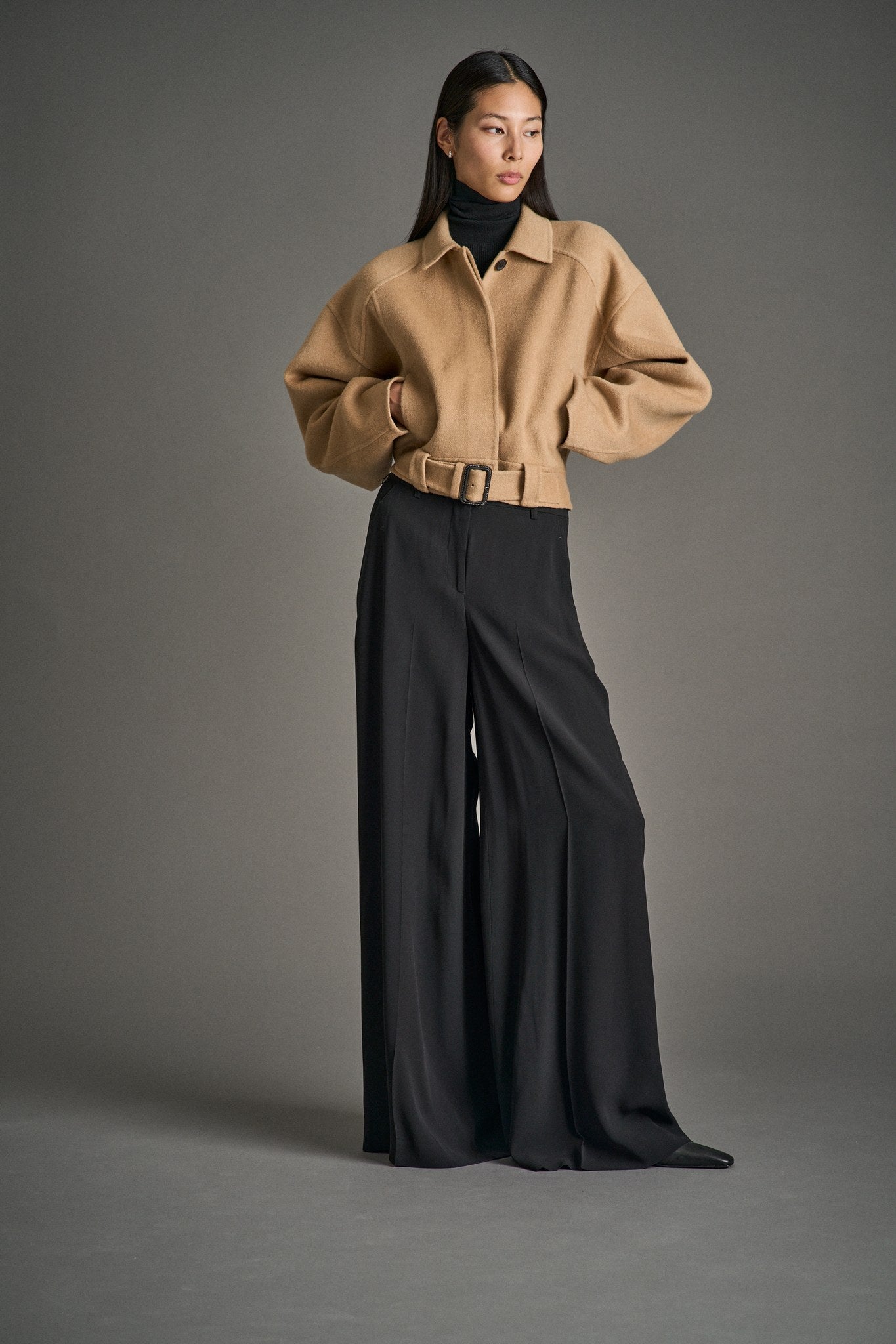 Aspen Jacket in Camel - KULSON FA26