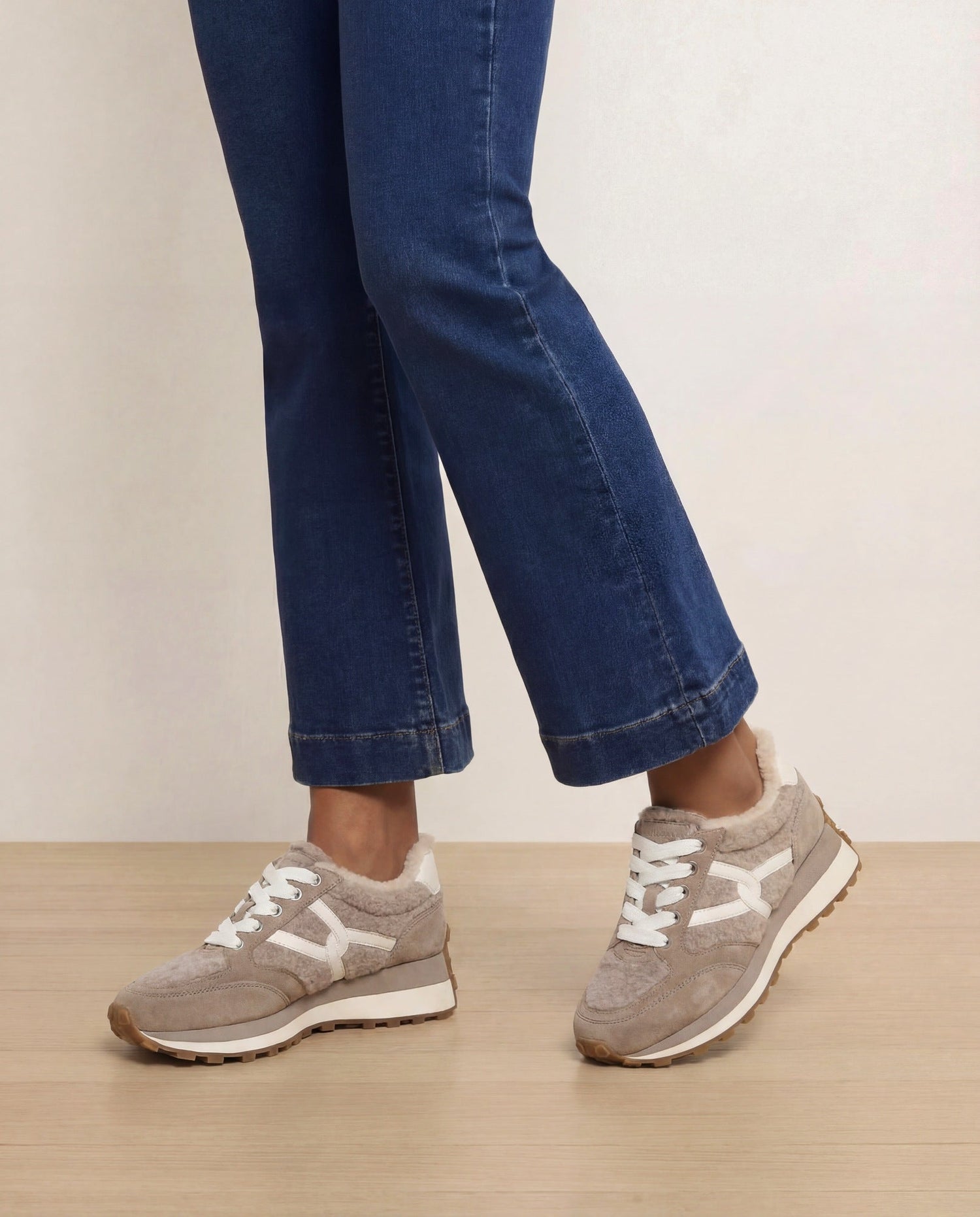 Valentina Shearling Sneaker in Cobblestone