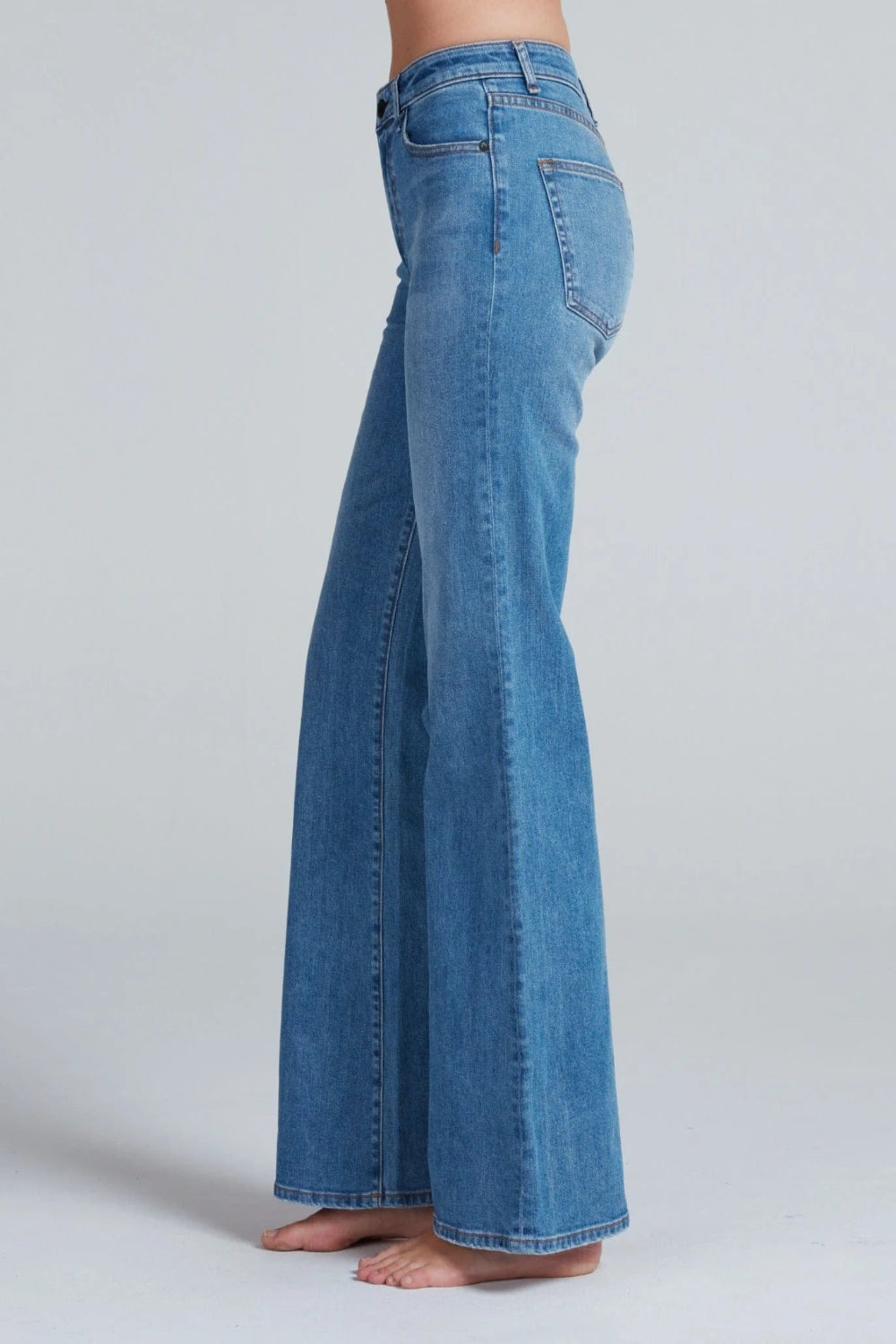 Bailer Jean