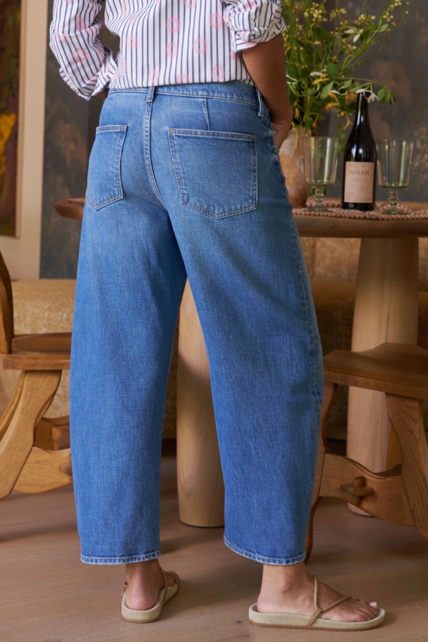 Brennan Barrel Jean In Wash