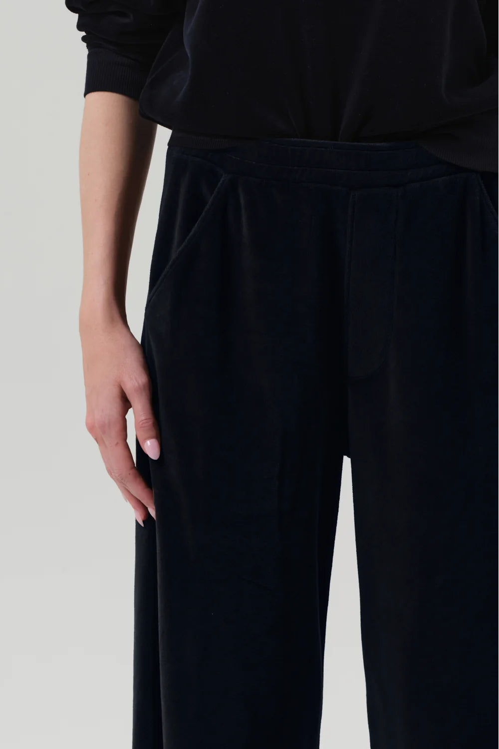 Brynn Drawstring Pant In Velour