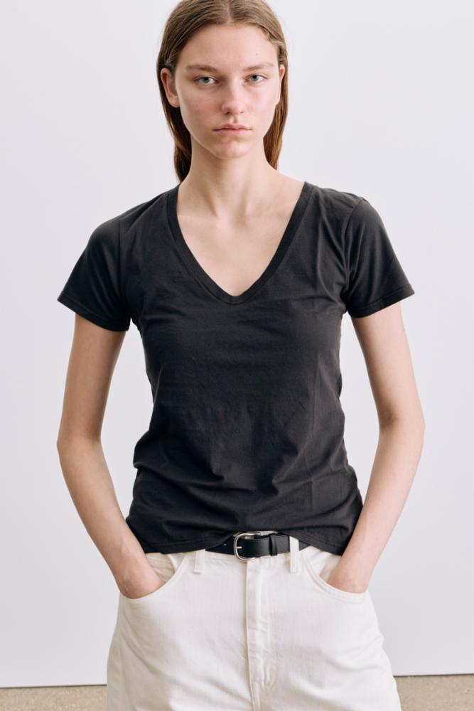 CAROL VNECK TEE SHIRT