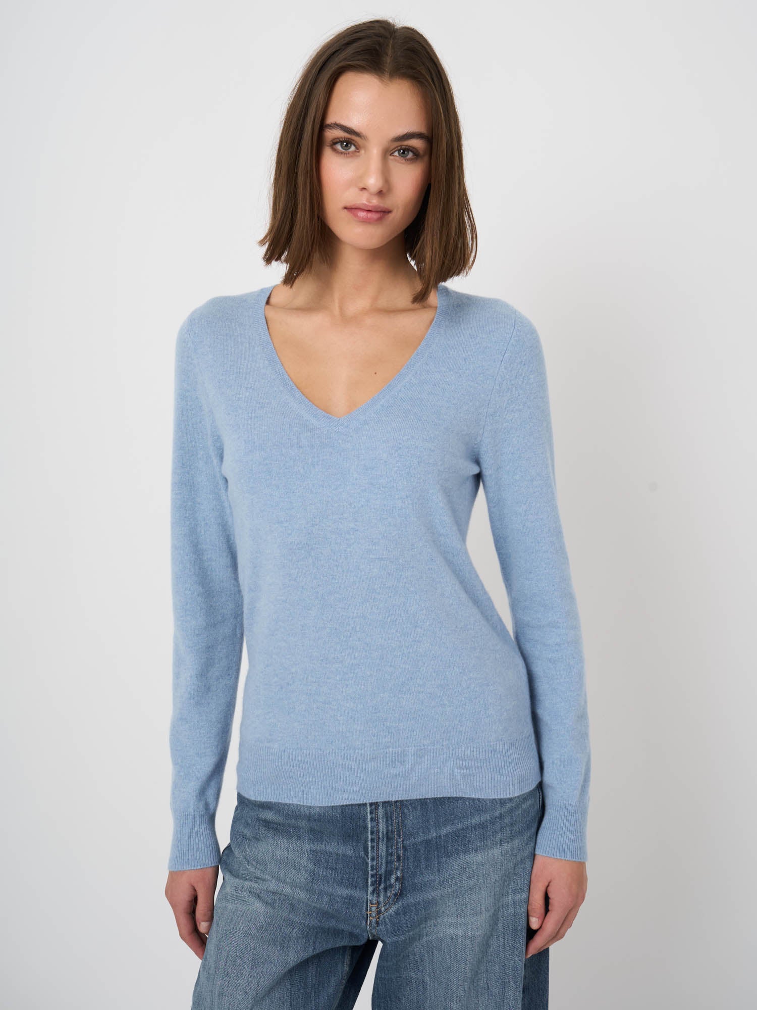 Cashmere V-Neck Sweater