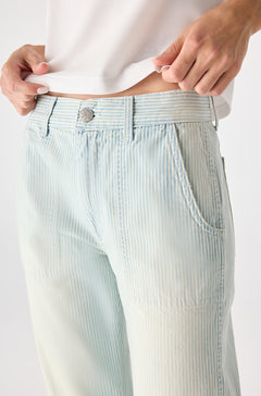 DB399-1233 – CATE Jeans in Weekender
