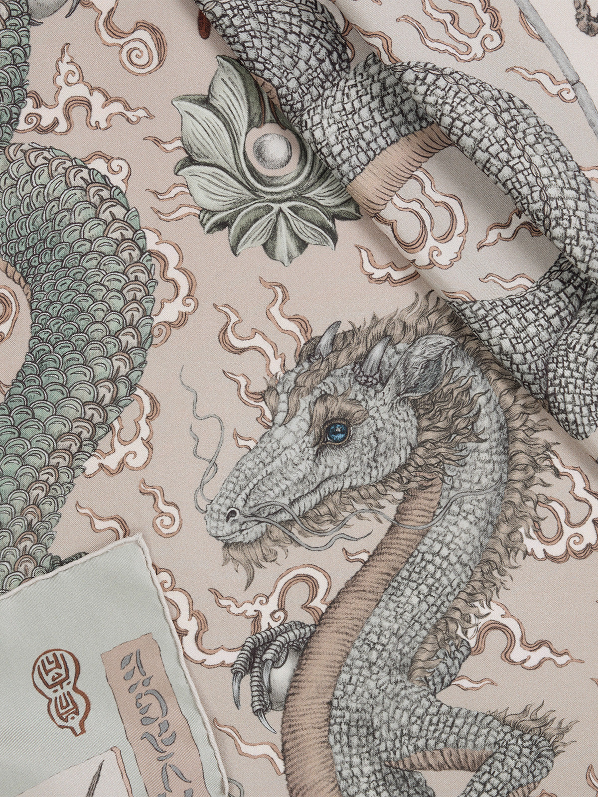 Chasing The Pearl Silk Ribbon Silk Twill 90