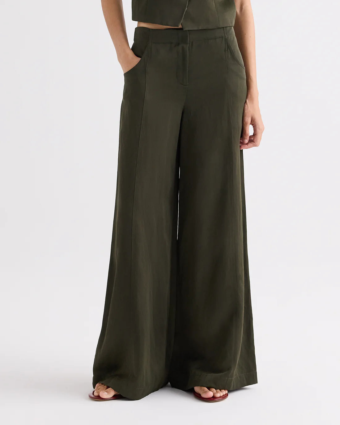 Demie Coated Viscose Linen Pant