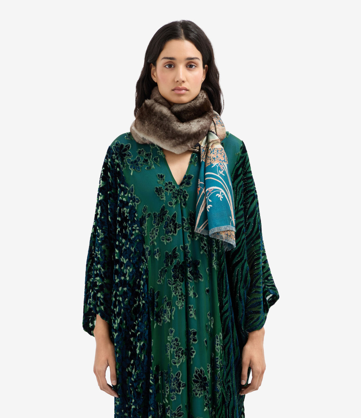 Fanory Silk Scarf with Faux Fur 65x190