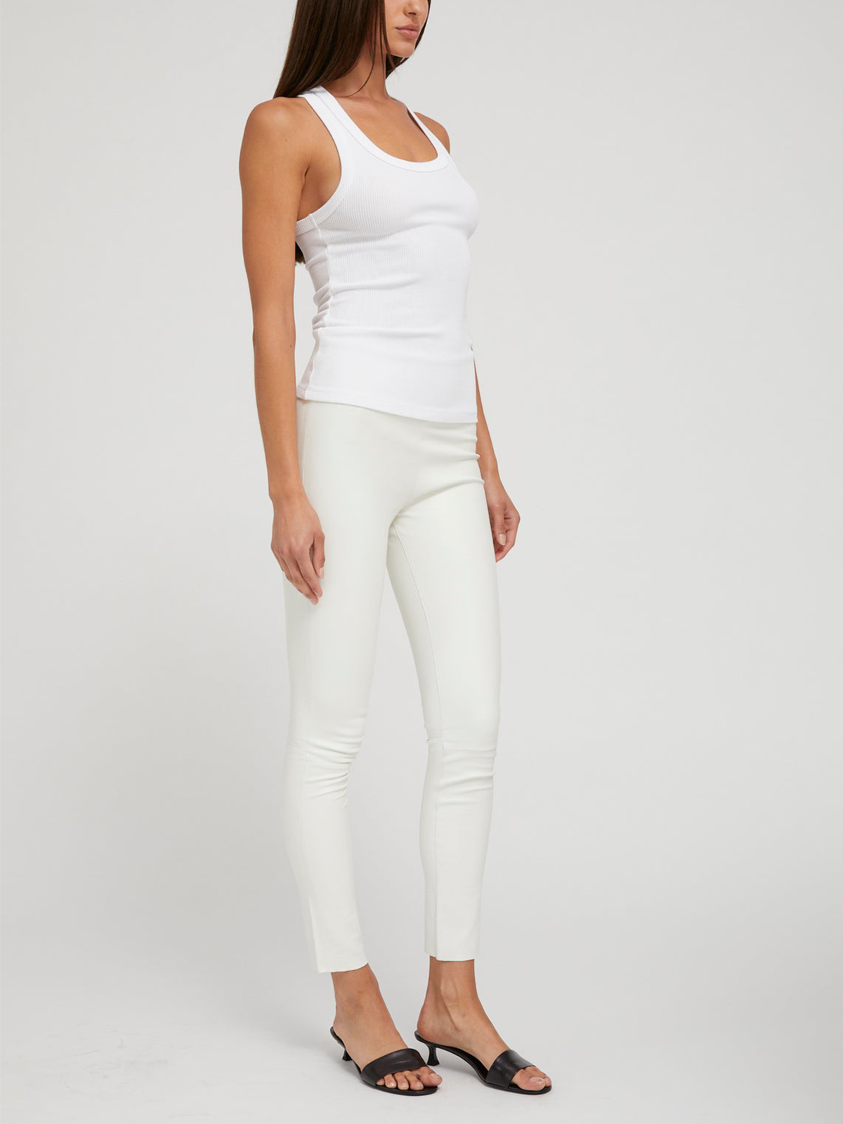 Fitted Scooped Tank