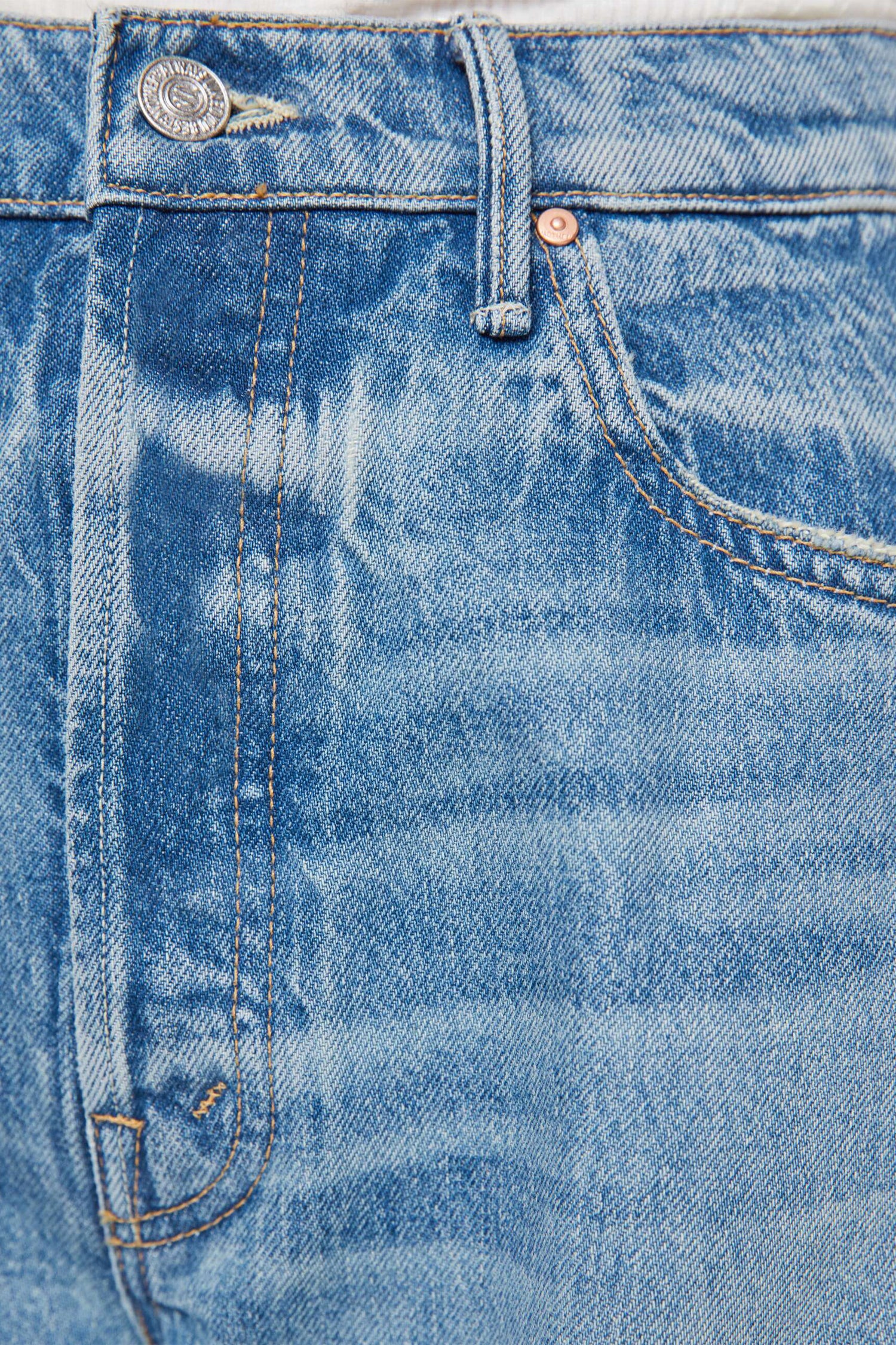 Fringe Half-Pipe Button Sneak