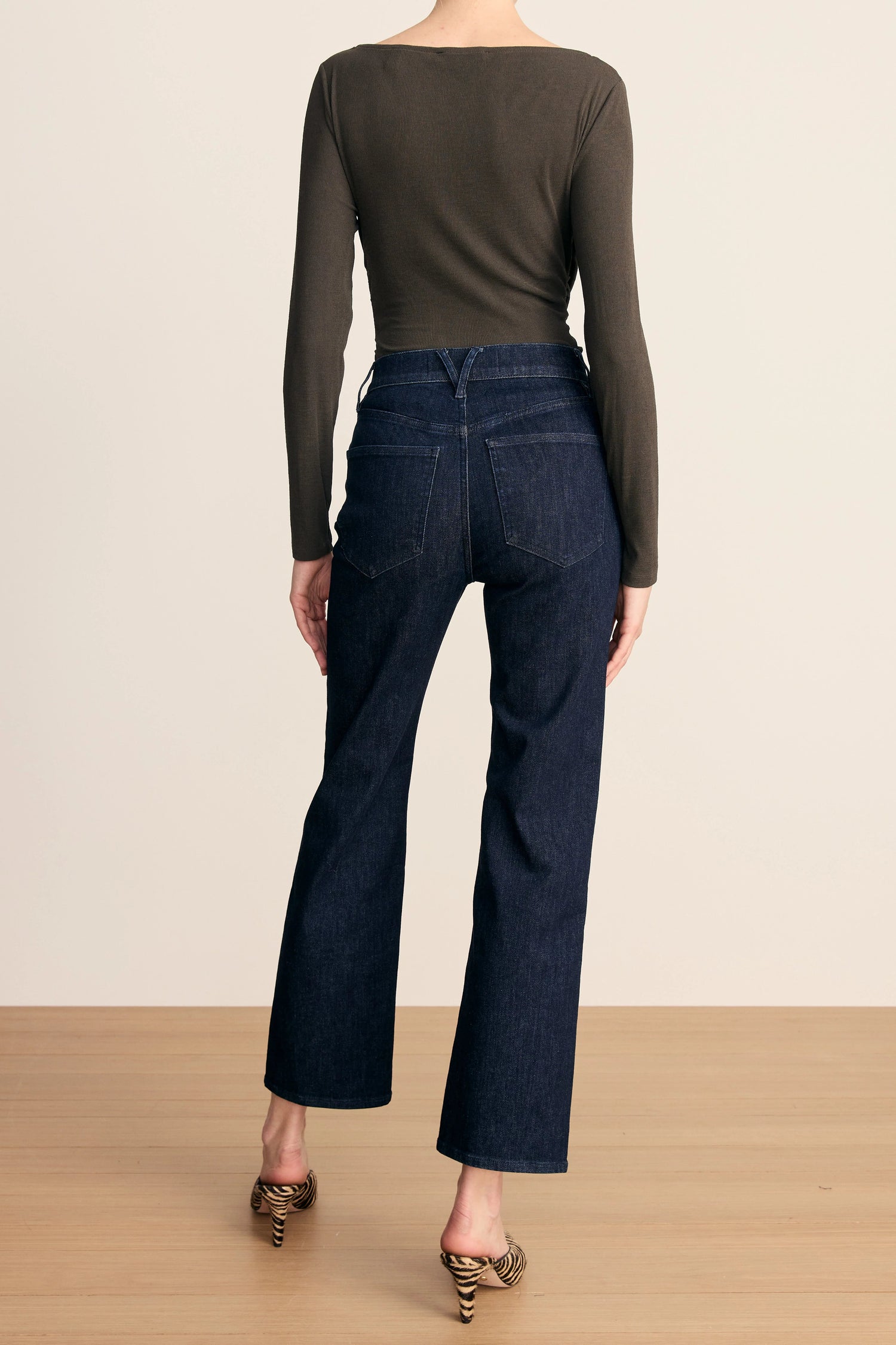 Milla Slim Straight