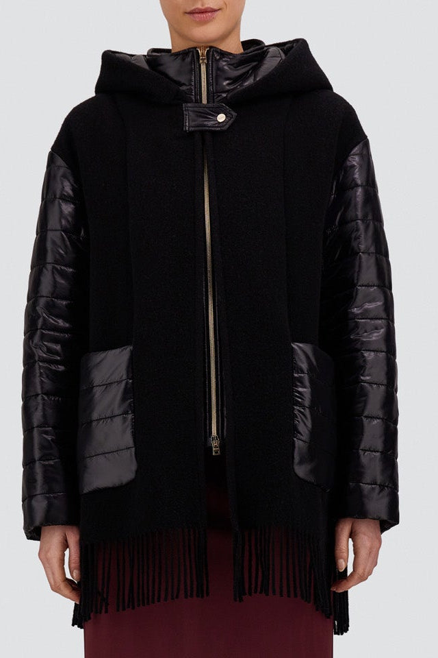 Herno GC000625D Black hooded coat - model alt