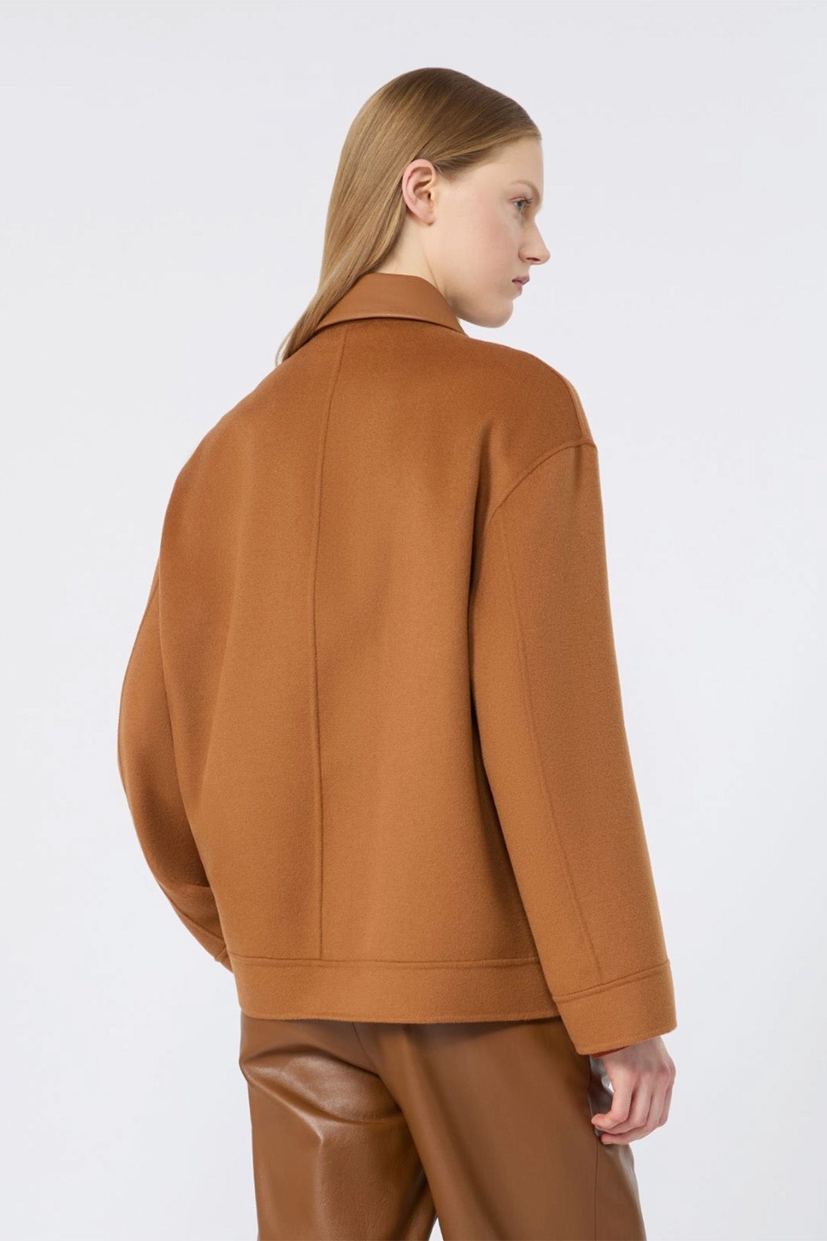 Mstsfere Short Coat