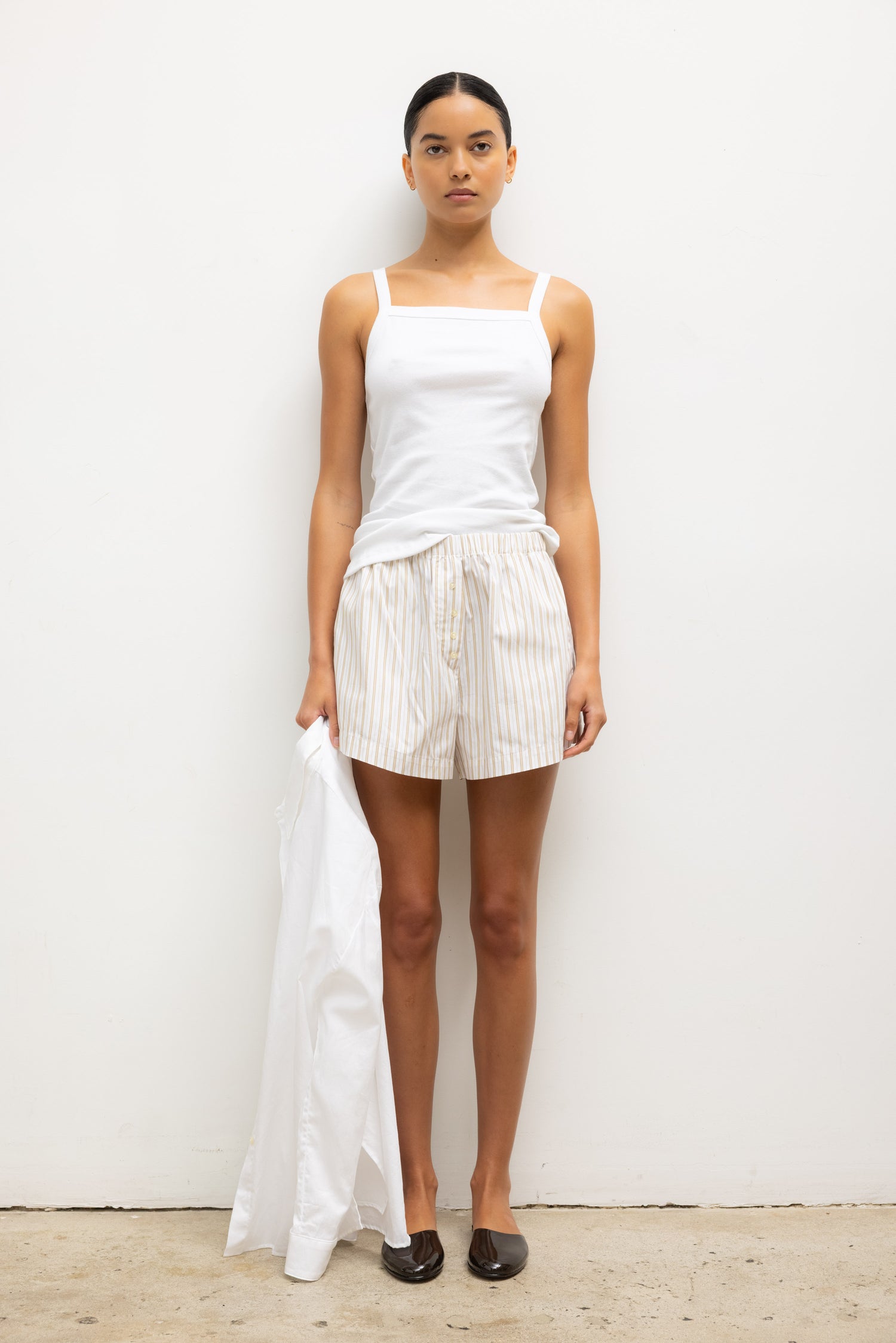 NANDO SQUARE NECK TANK
