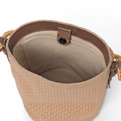 HBSS26-BD6119_SEC_CAT_RAFFIA_INTR_MIN