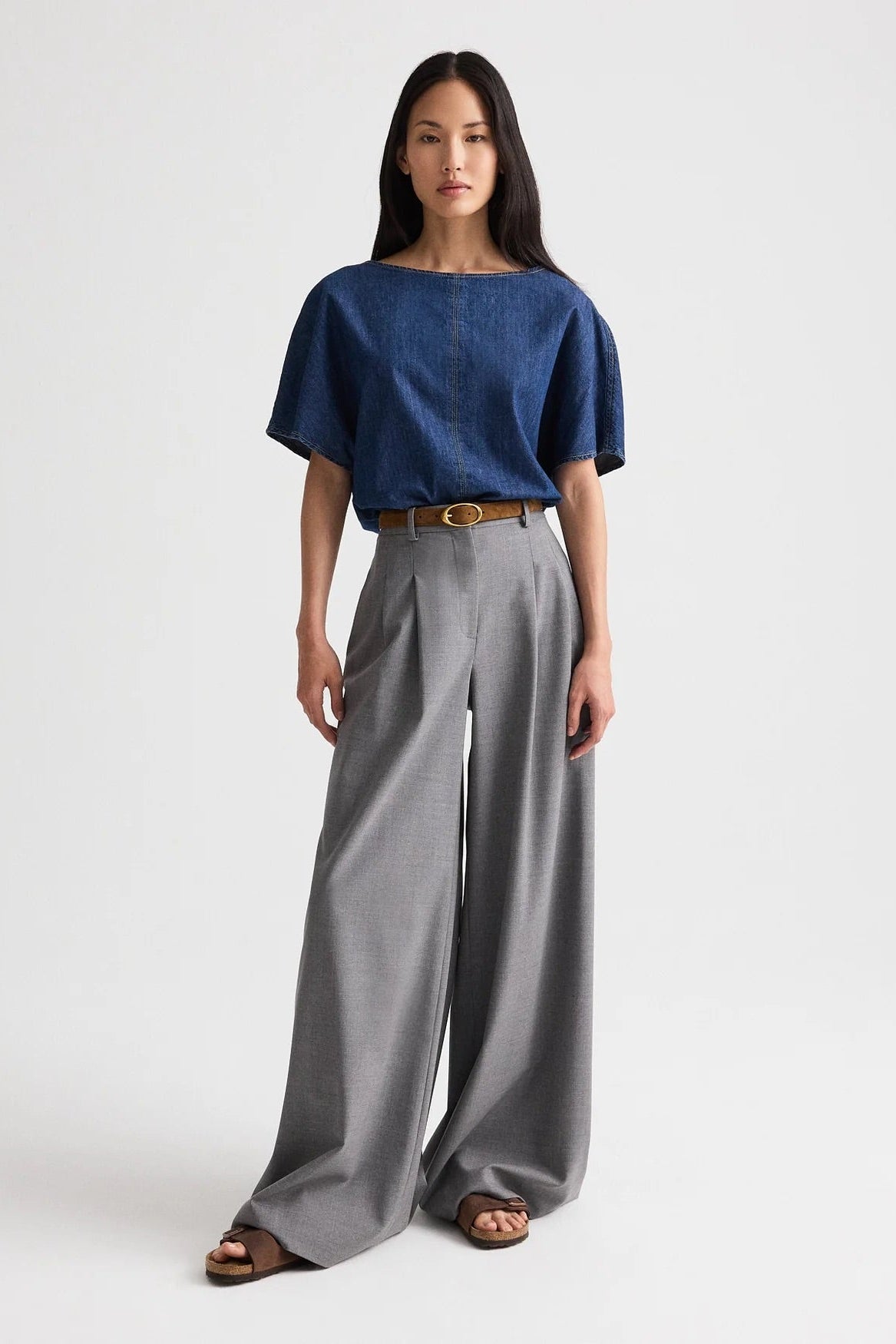 Simple T in Denim Shirting