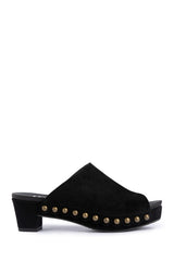 The Nain Sandals