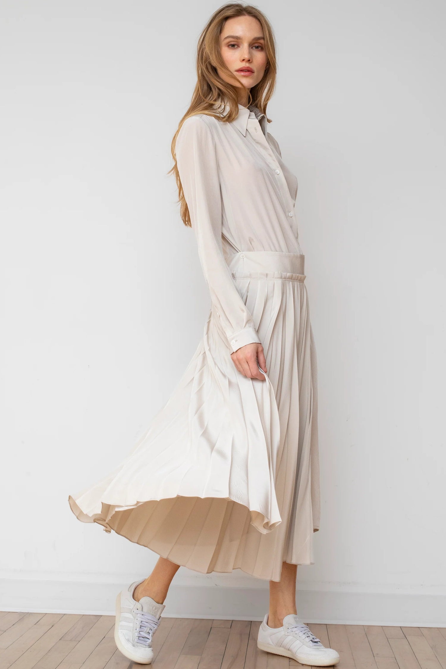 THE WALTZ DRESS