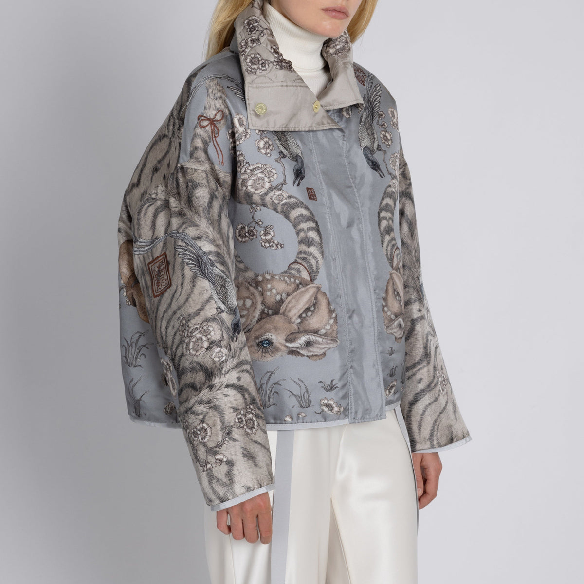 Zouyu, Cry The Deer Reversible Quilted Jacket - vendor photo - side